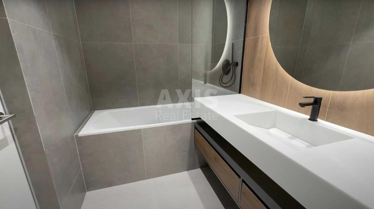 3k apartment nab. Dniprovs'ka 18627537