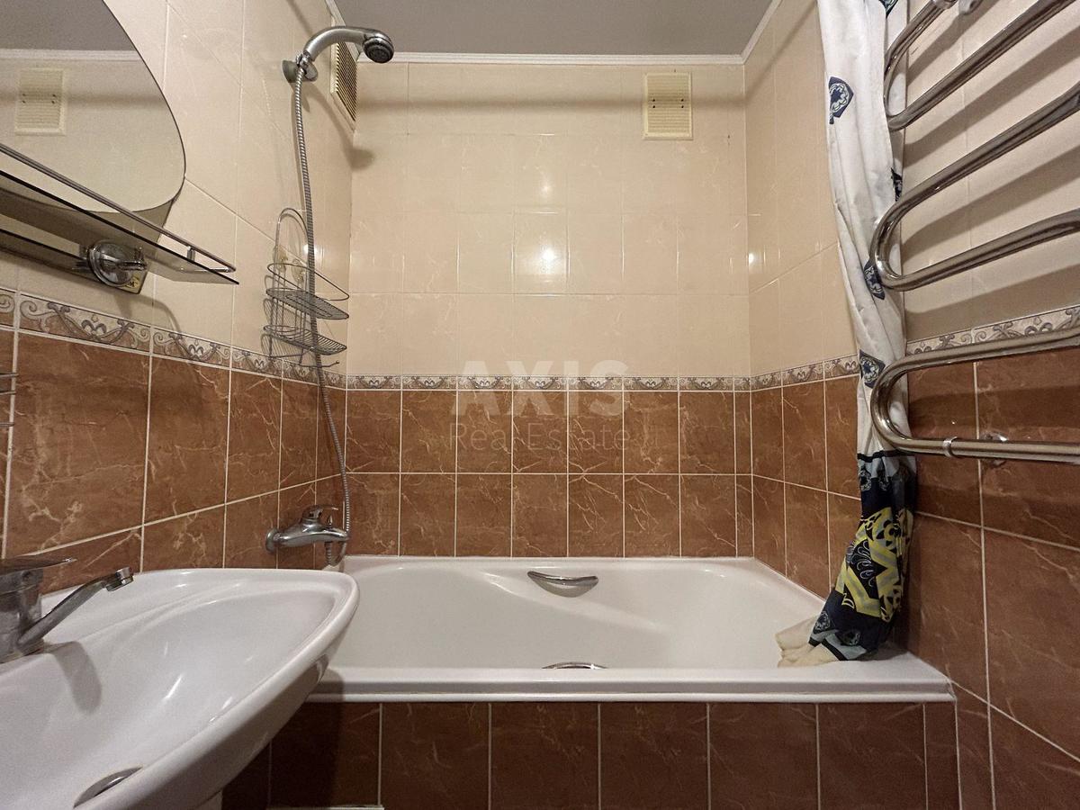 1k apartment vul. Dmytra Bagalija 8А9