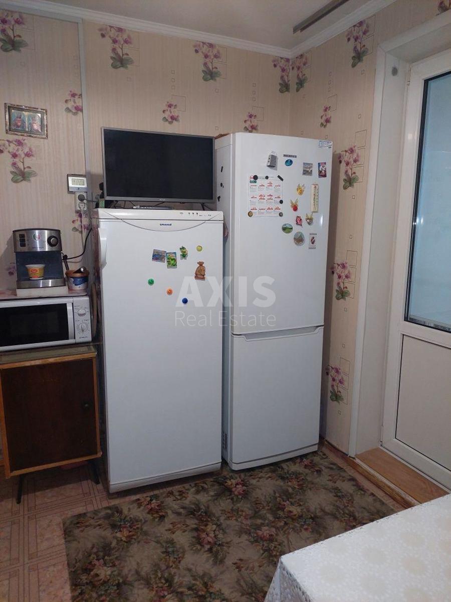 1k apartment pr-t Lesja Kurbasa 19/110