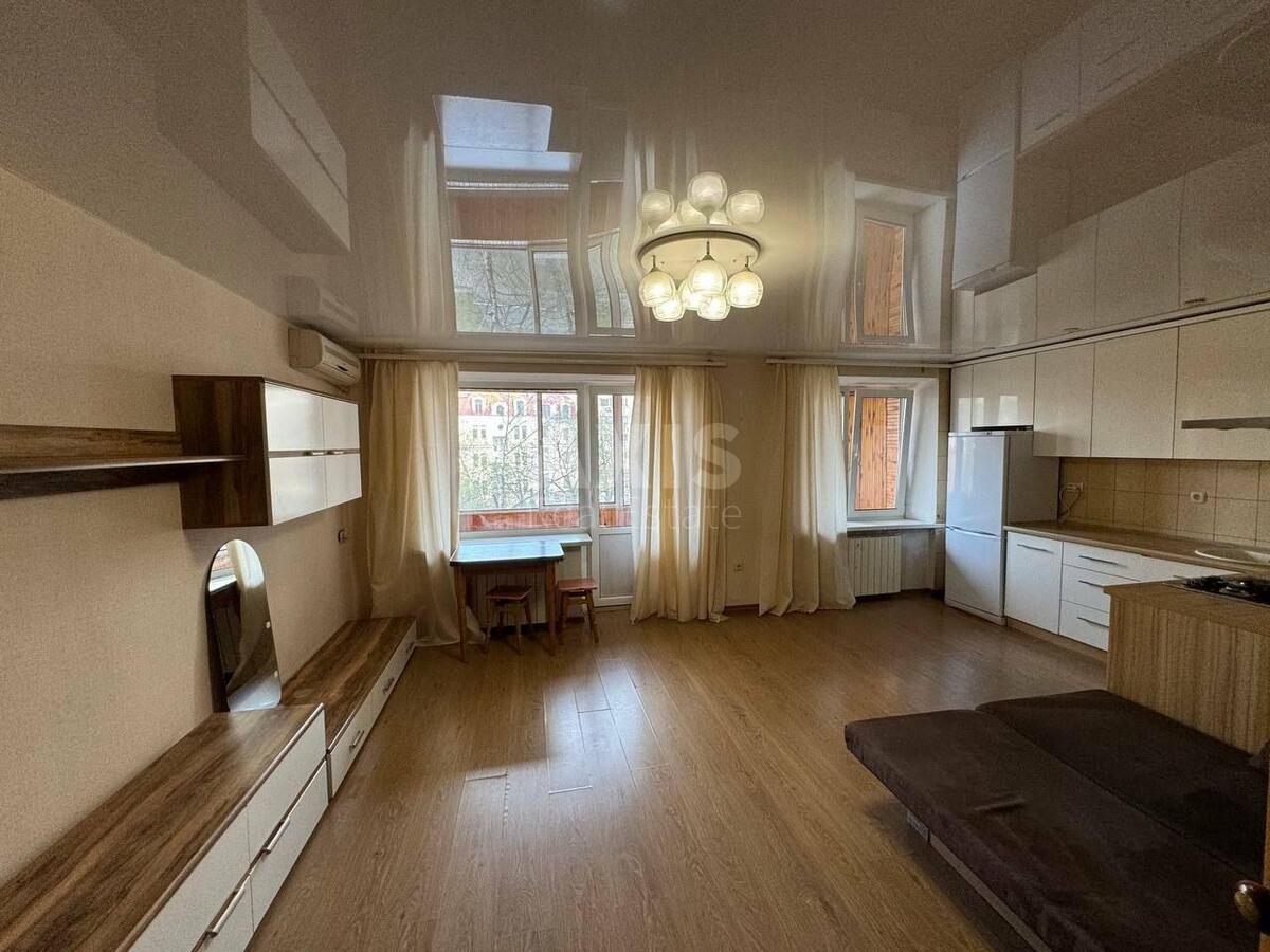 1k apartment vul. Moskovs'ka 17/23