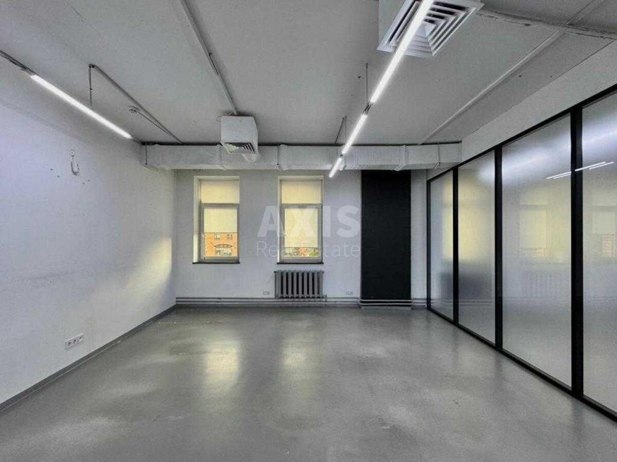 Office bul. Lesi Ukrai'nky 23Б, 412m2590435