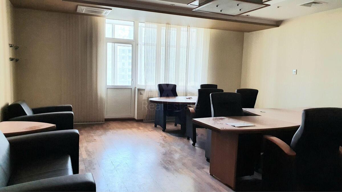 Office vul. Rudenko Larysy 6А, 204m2604104