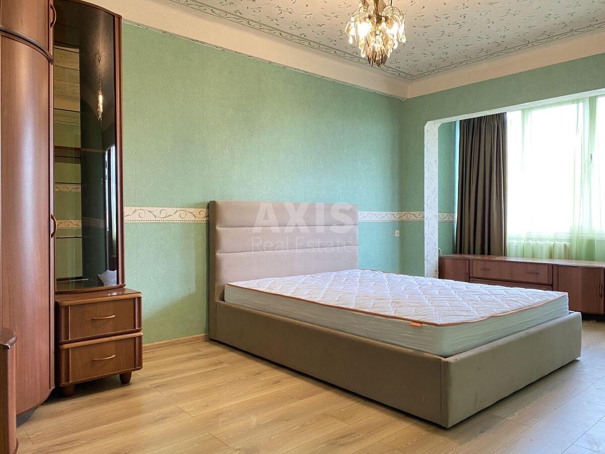 2k apartment vul. Polovec'ka 140