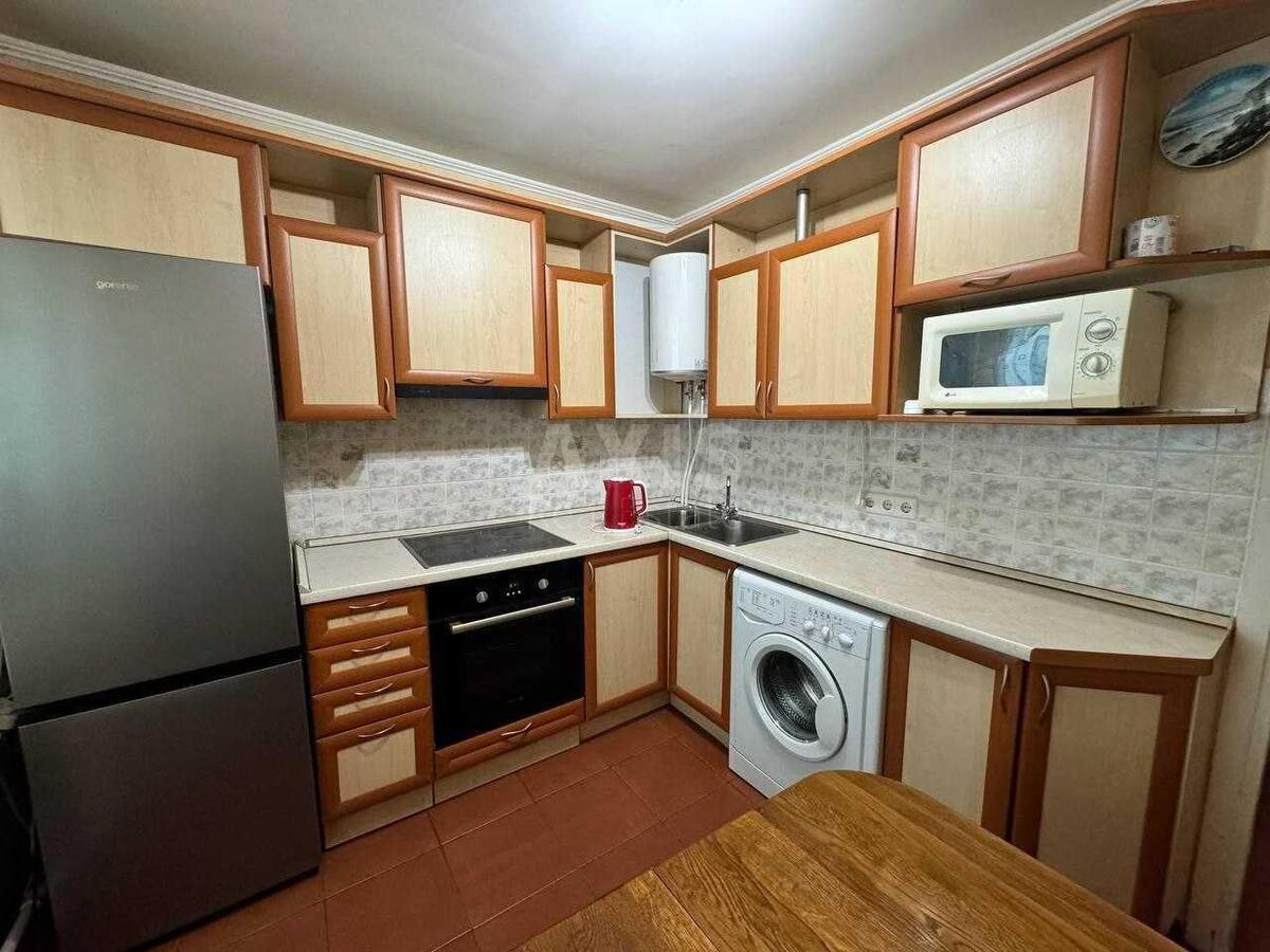 3k apartment vul. Oleksandra Arhypenka 5А