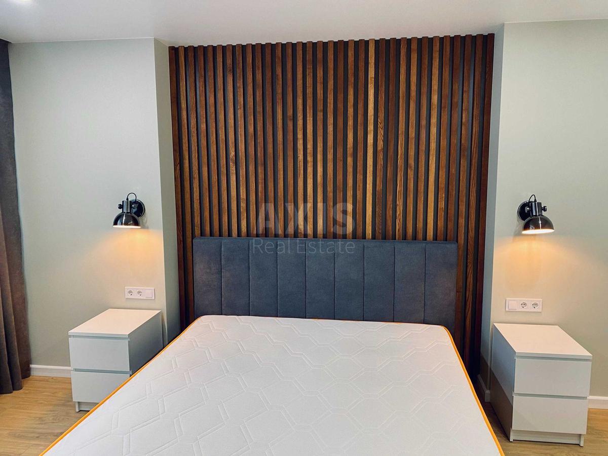 3k apartment vul. Myhajla Maksymovycha 32А4