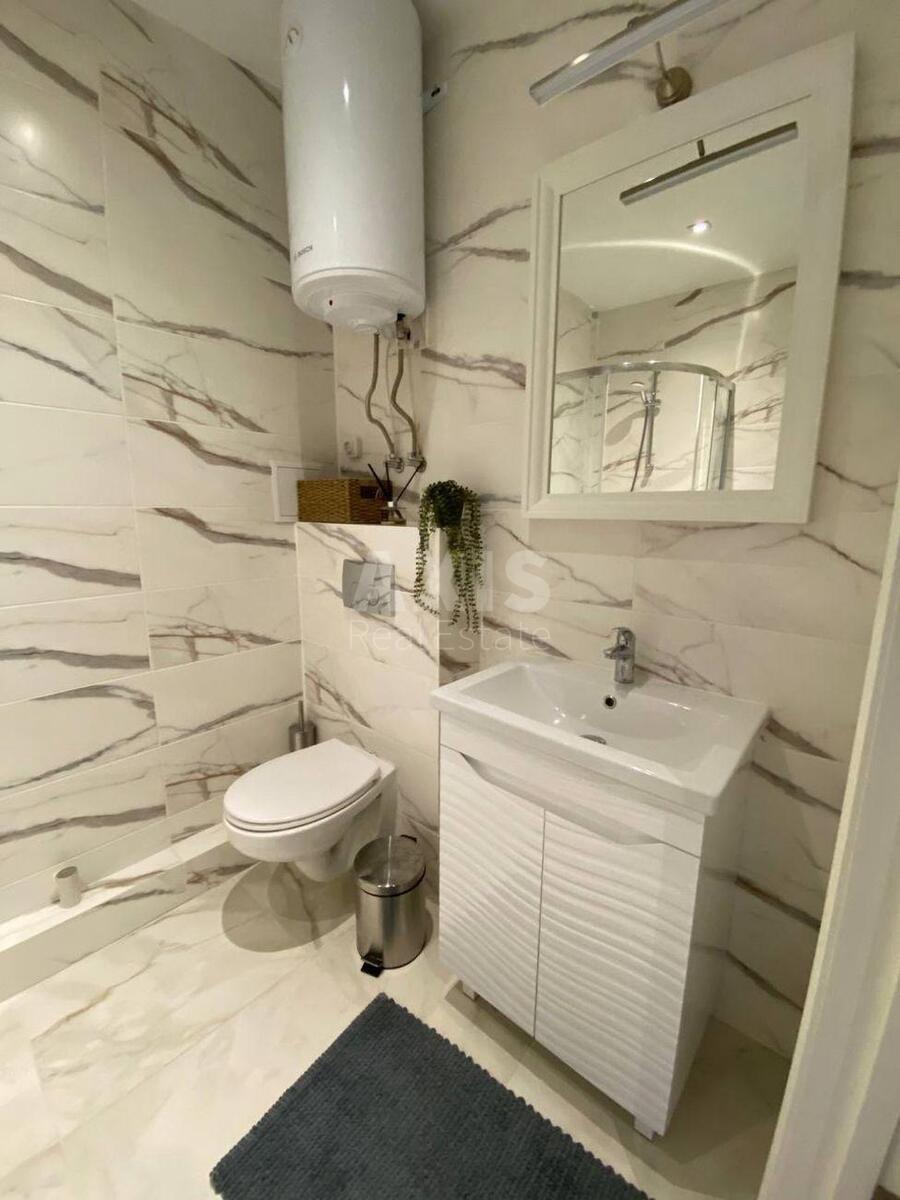 1k apartment vul. Myhajla Maksymovycha 247