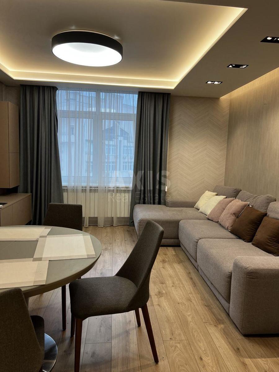 3k apartment vul. Lypkivs'kogo Vasylja Mytropolyta 37Б1