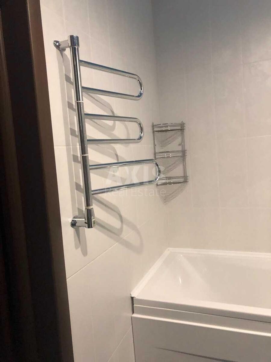 3k apartment vul. Knjazhyj Zaton 2110