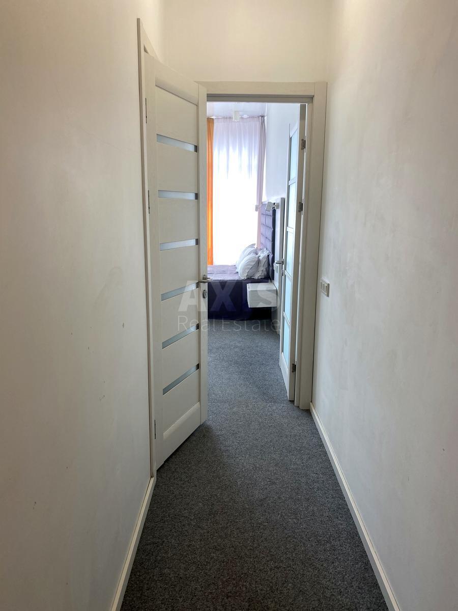 2k apartment uzv. Klovs'kyj 7615518