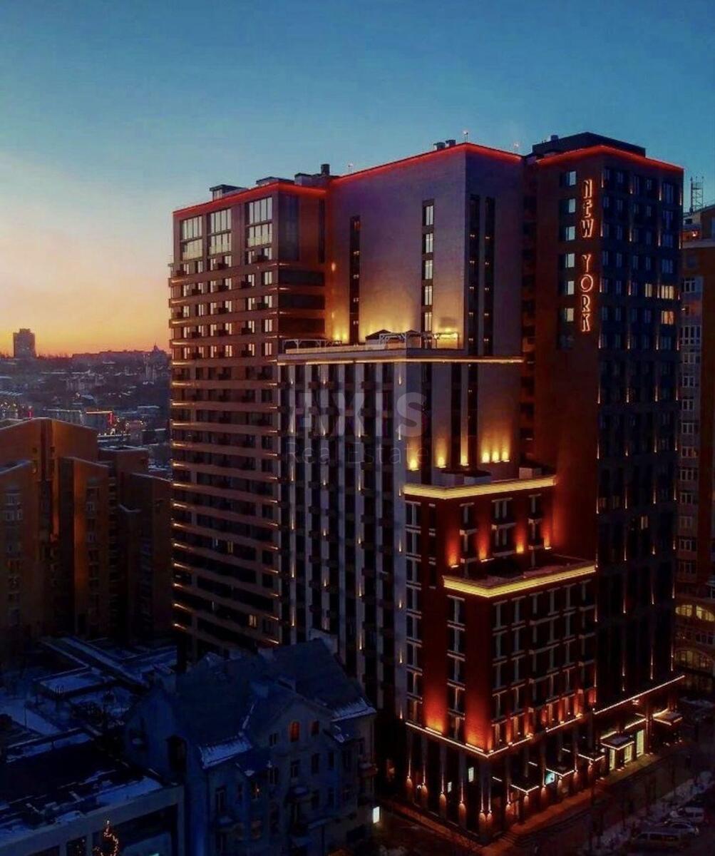 Office vul. Antonovycha 74, 680m261361