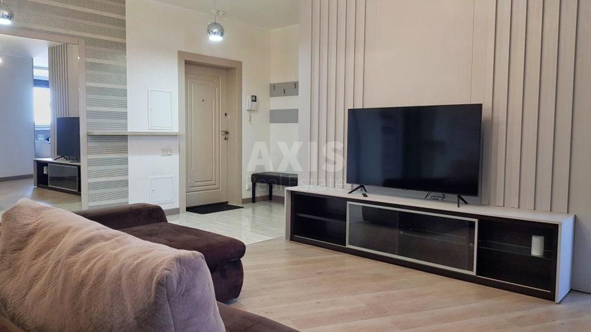 3k apartment vul. Sikors'kogo Igorja Aviakonstruktora 45