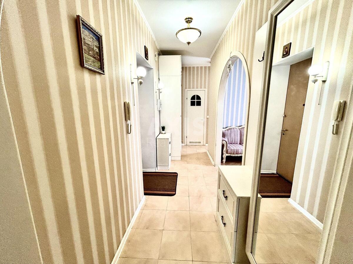 3k apartment vul. Deputats'ka 4/65663716