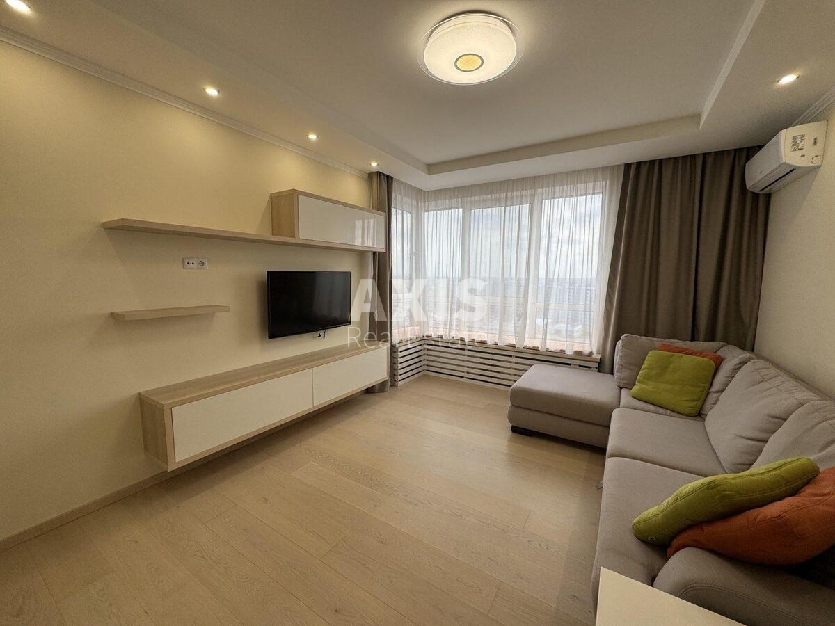 2k apartment vul. Zarichna 1537663