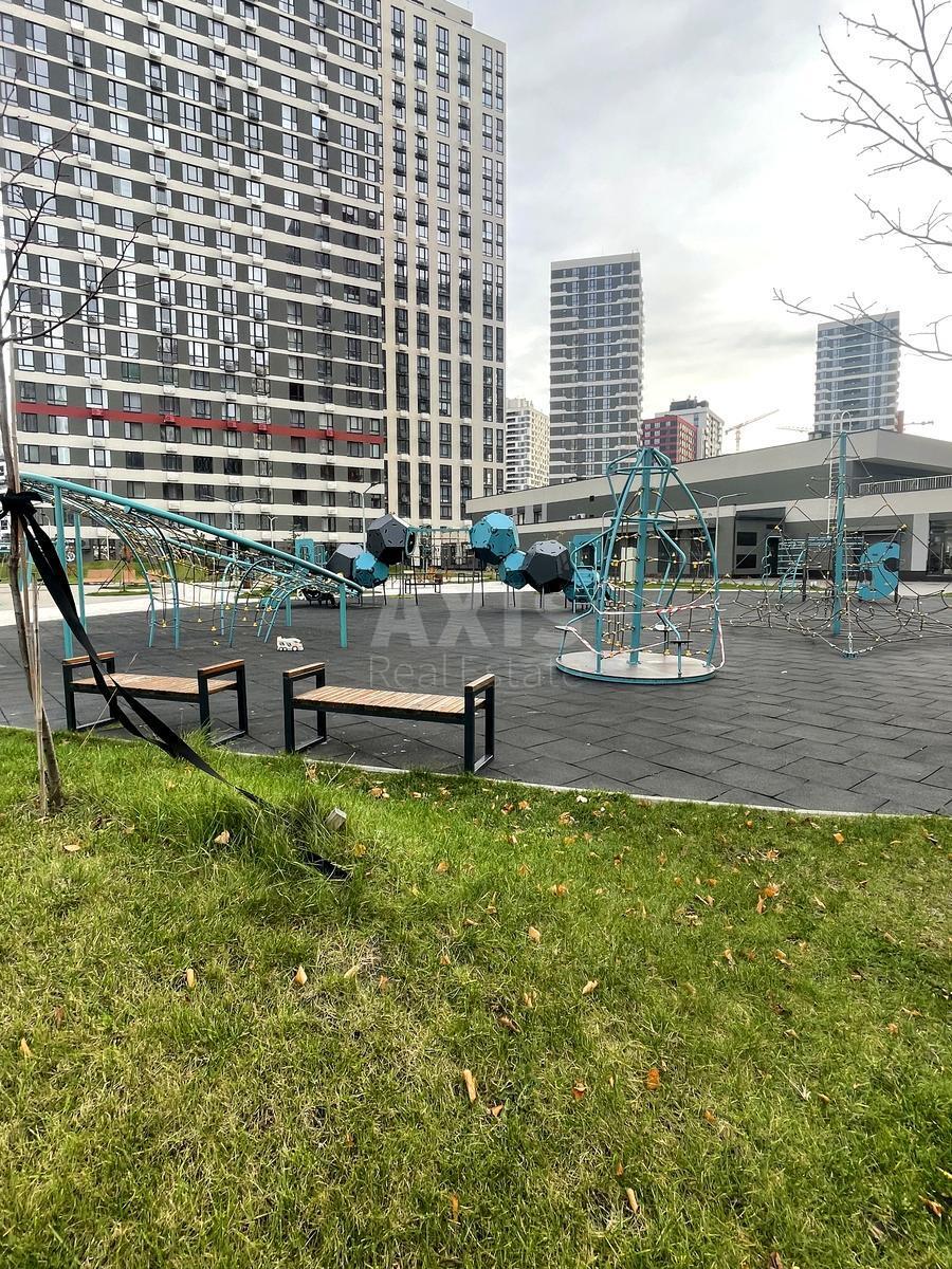 2к квартира ул. Александра Олеся 106125817