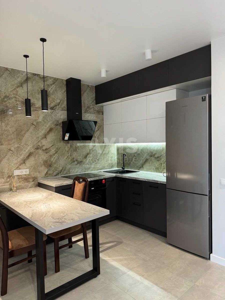 2k apartment vul. Zarichna 1