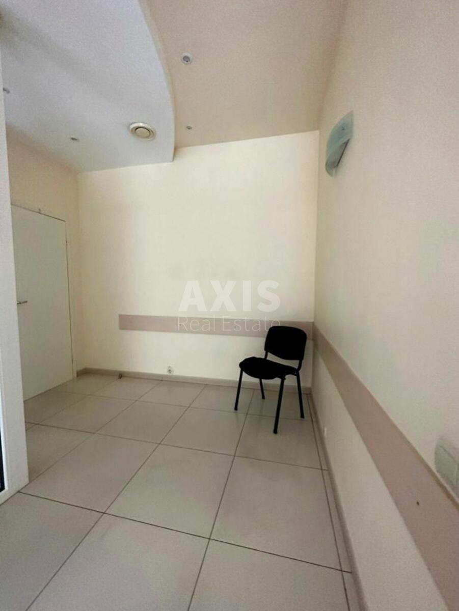 Объект торговли пр-т Григоренко Петра 13Б, 70м26263412