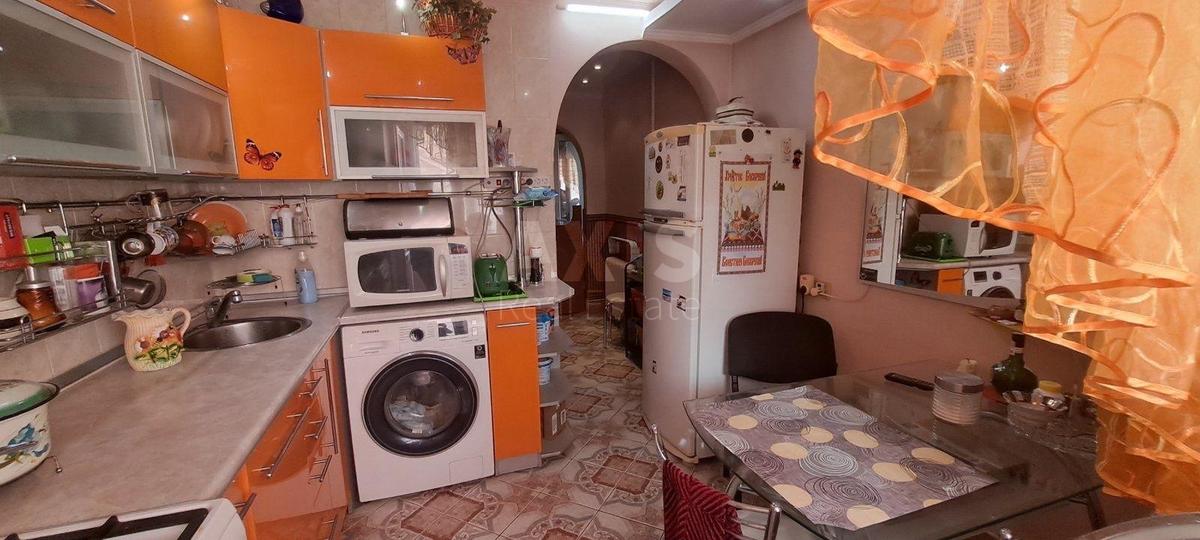 2k apartment vul. Polovec'ka 14А