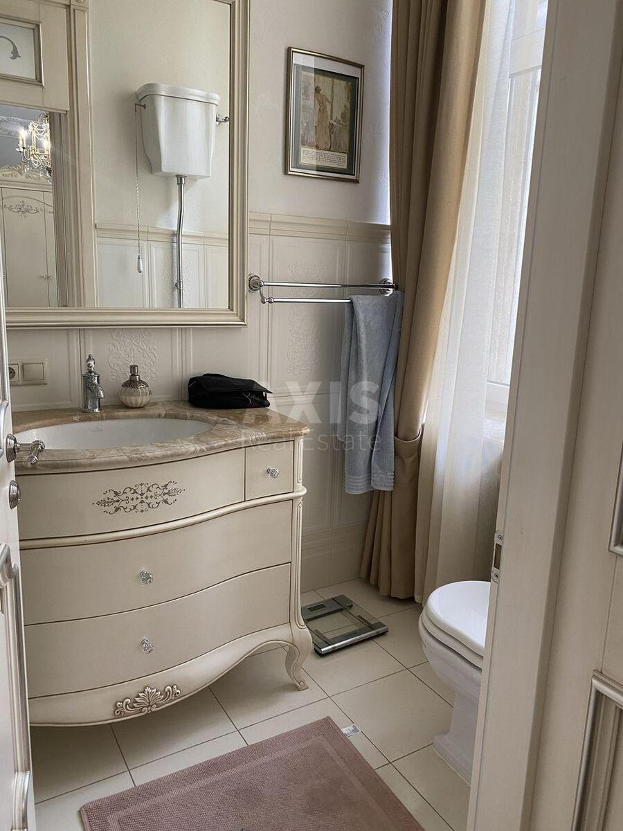 4k apartment vul. Shovkovychna 1010