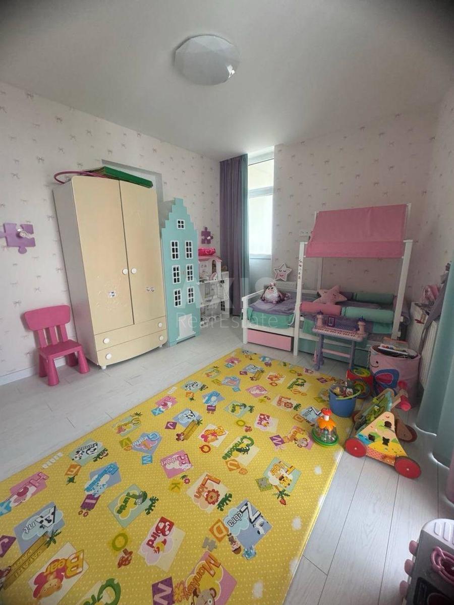3k apartment vul. Andrjushhenka Grygorija 6Г8