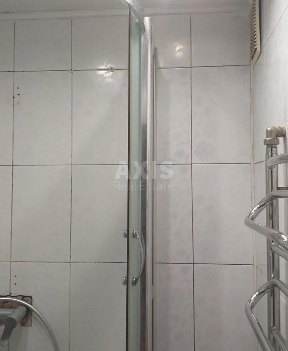 3k apartment vul. Bratyslavs'ka 40А1
