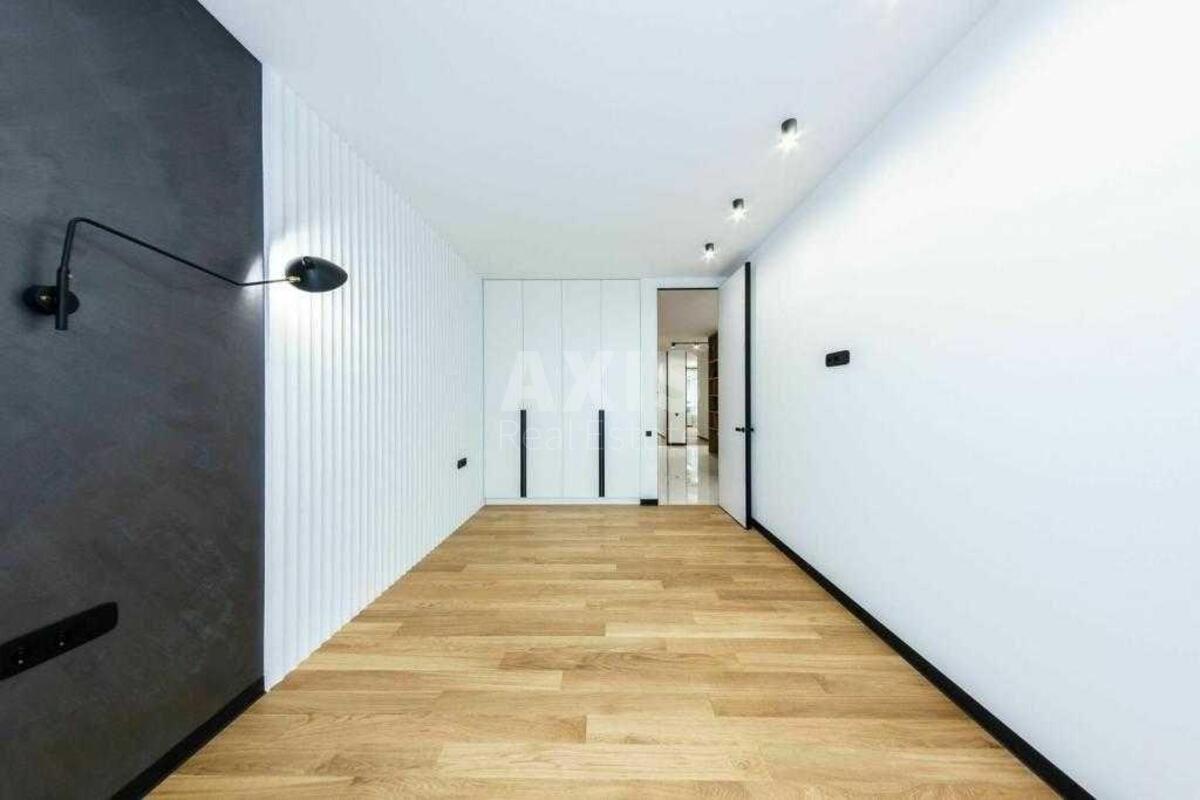3k apartment vul. Velyka Vasyl'kivs'ka 1398