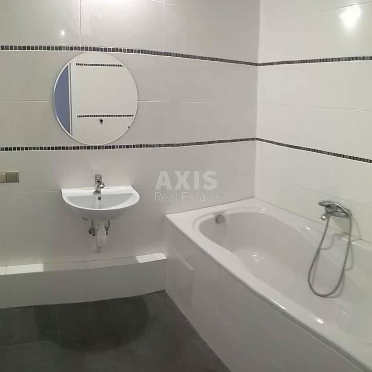 3k apartment vul. Oleny Pchilky 80