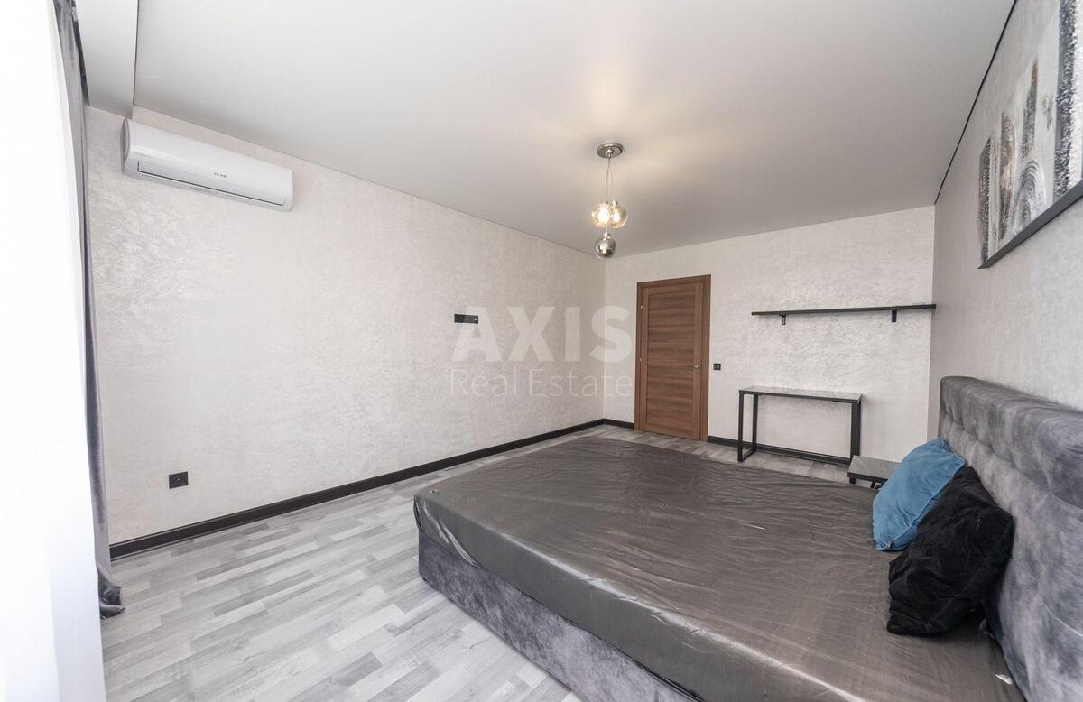 1к квартира ул. Ревуцкого 545770610