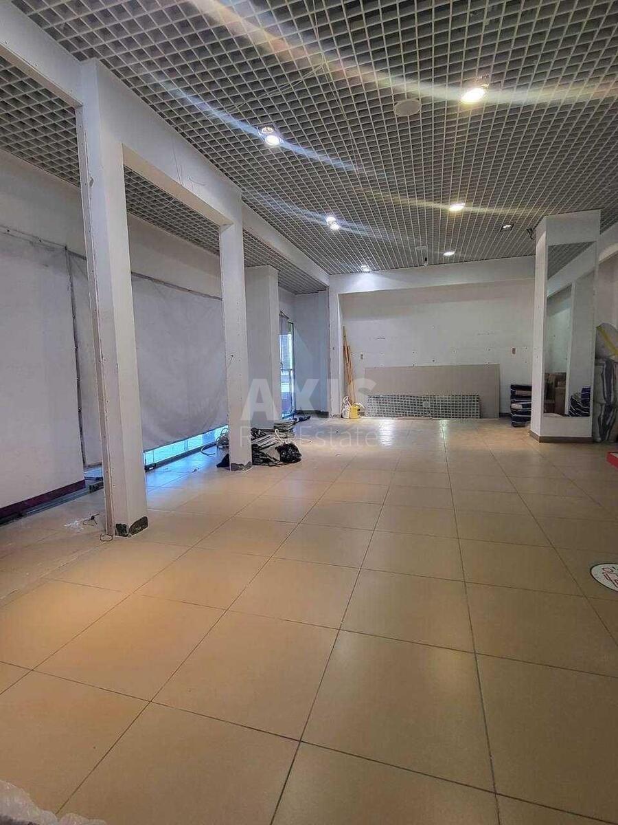 Trade object vul. Sverstjuka Jevgena 2Б, 81m2620714