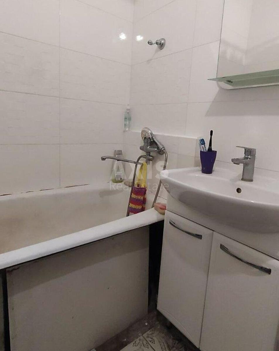 2k apartment vul. Ljatoshyns'kogo 87