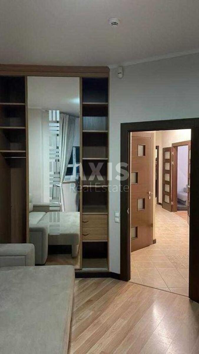 3k apartment vul. Bul'varno-Kudrjavs'ka 11а9
