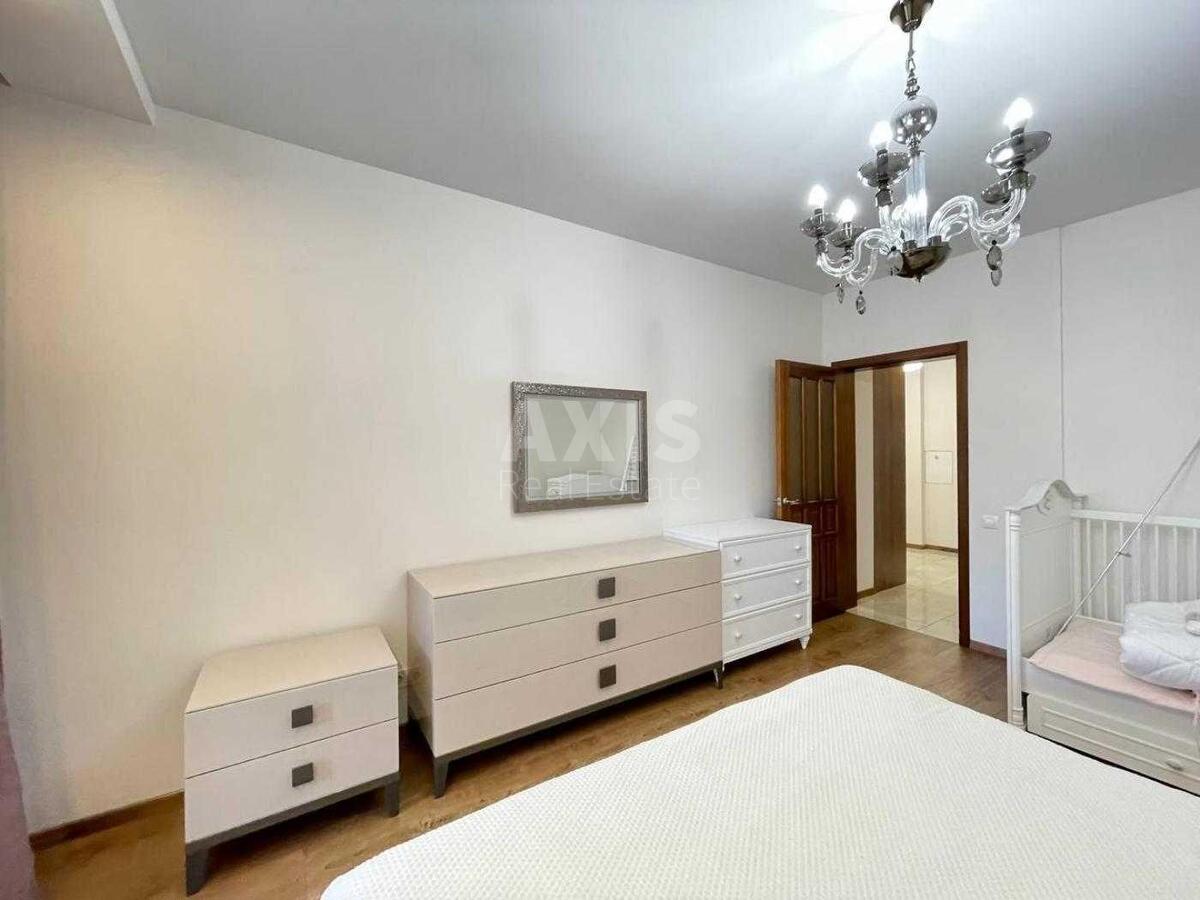 2k apartment vul. Golosii'vs'ka 13Б5
