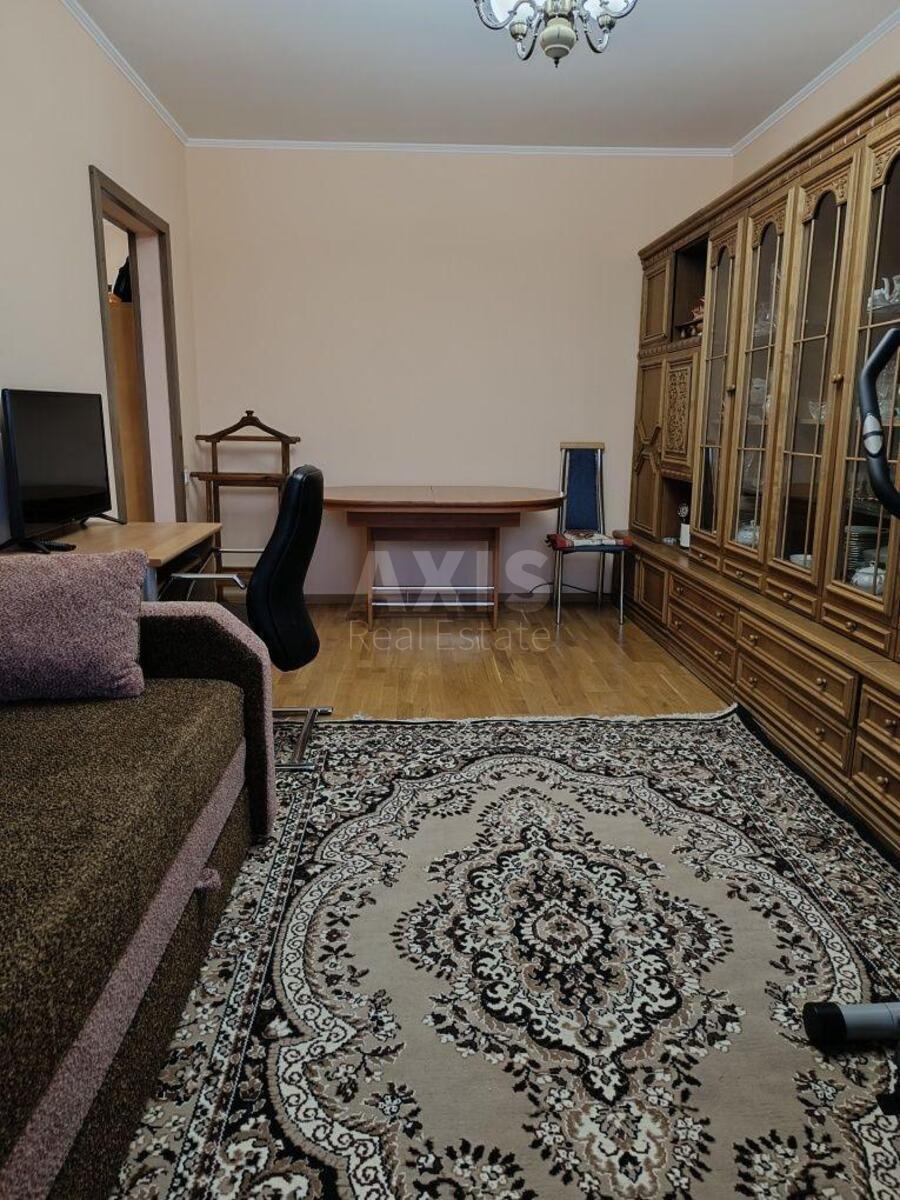 3к квартира пр-т Глушкова Академика 454