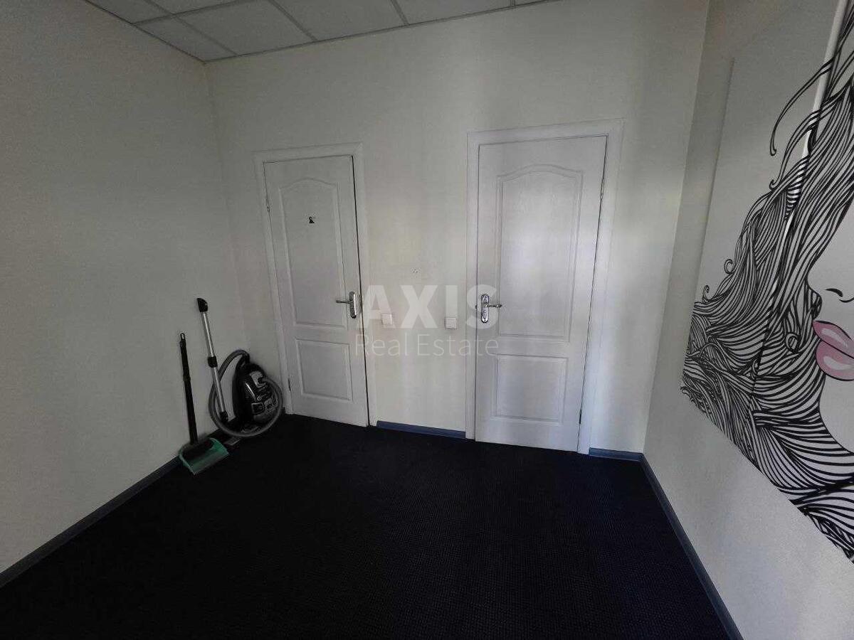 Office dor. Velyka Kil'ceva 22, 326m2592352