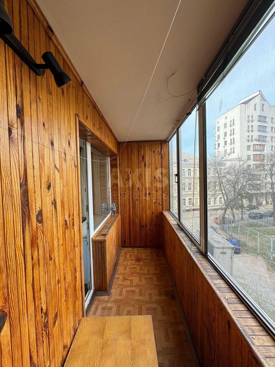 1k apartment vul. Moskovs'ka 17/24