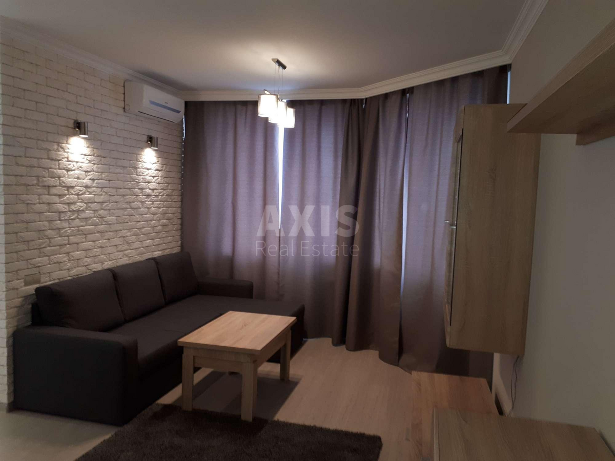 1k apartment pr-t Golosii'vs'kyj 953