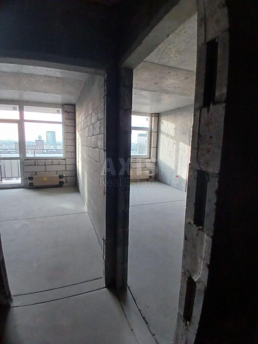 2k apartment vul. Oleksandra Olesja 14