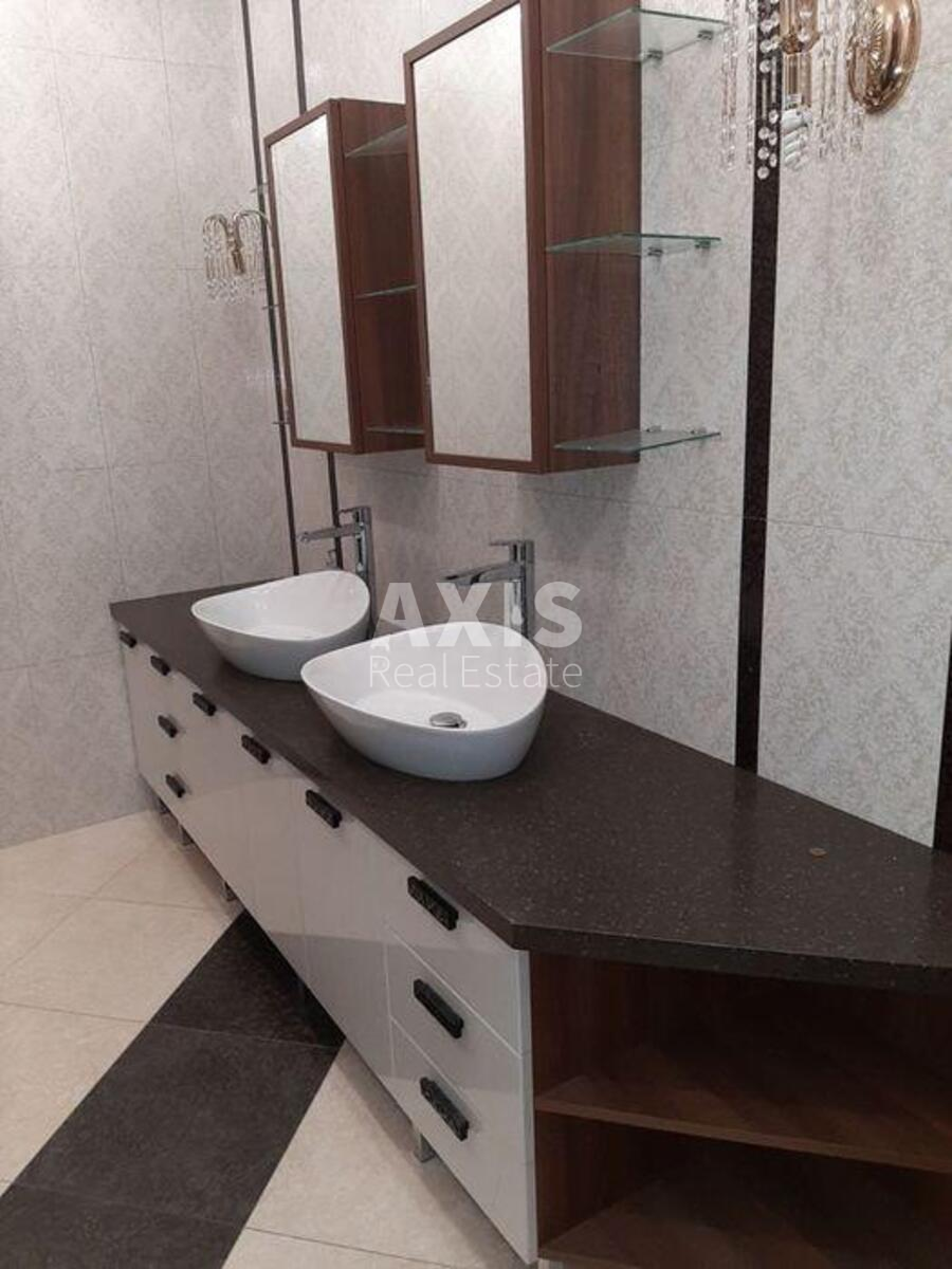 3k apartment vul. Hreshhatyk 27б5