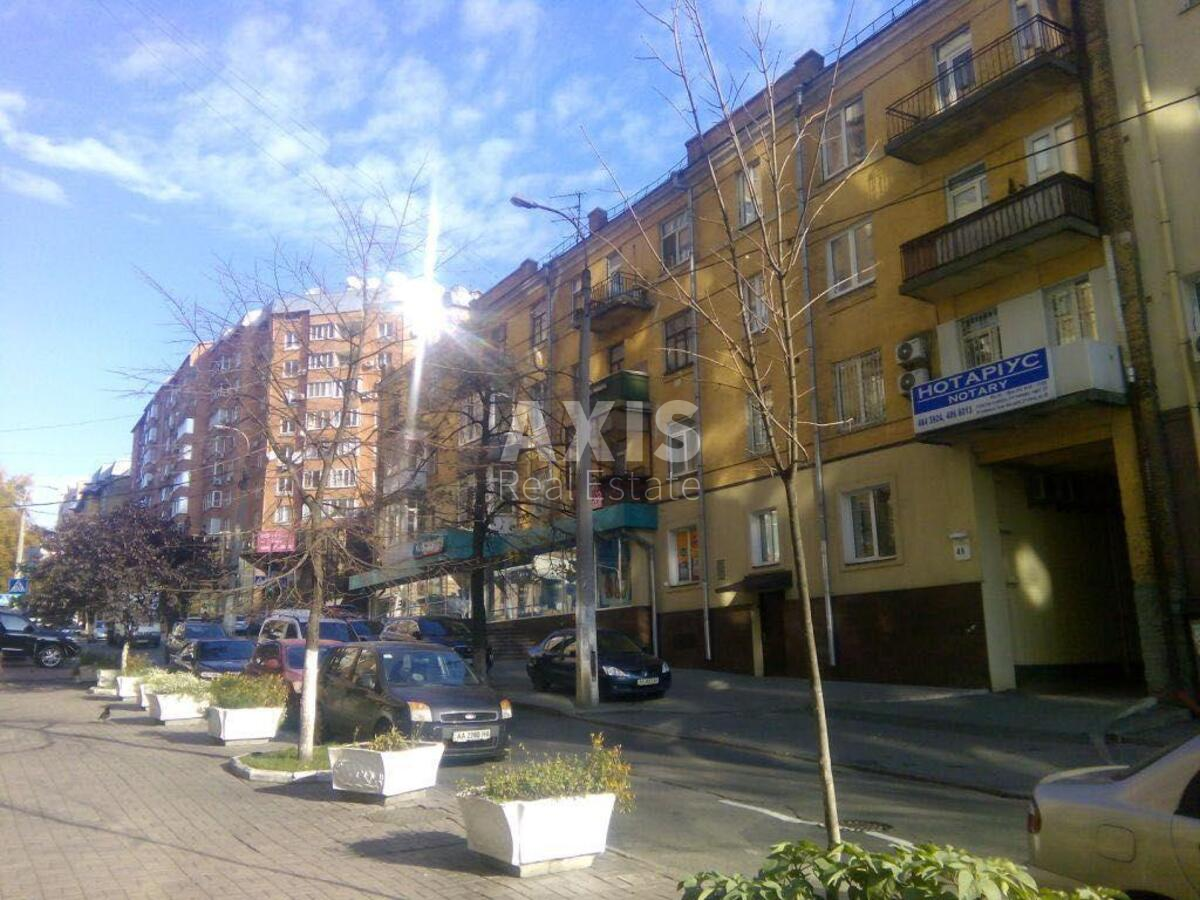 Офіс вул. Дмитрівська 80, 65м2