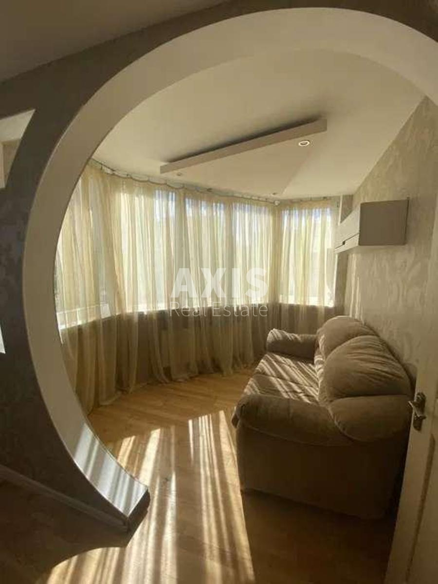 3k apartment vul. Yulia Zdanovska 46/16
