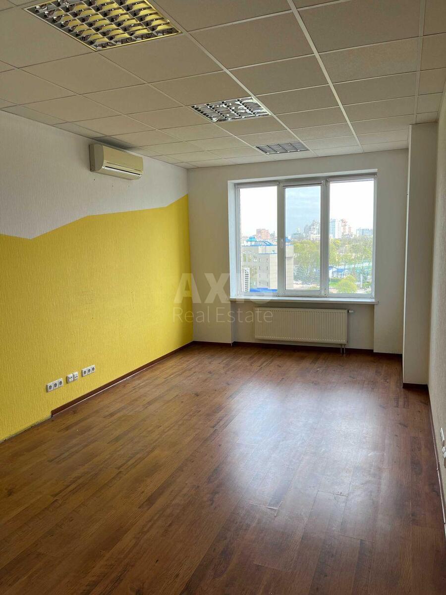 Office vul. Barbjusa Anri 5В, 193m21