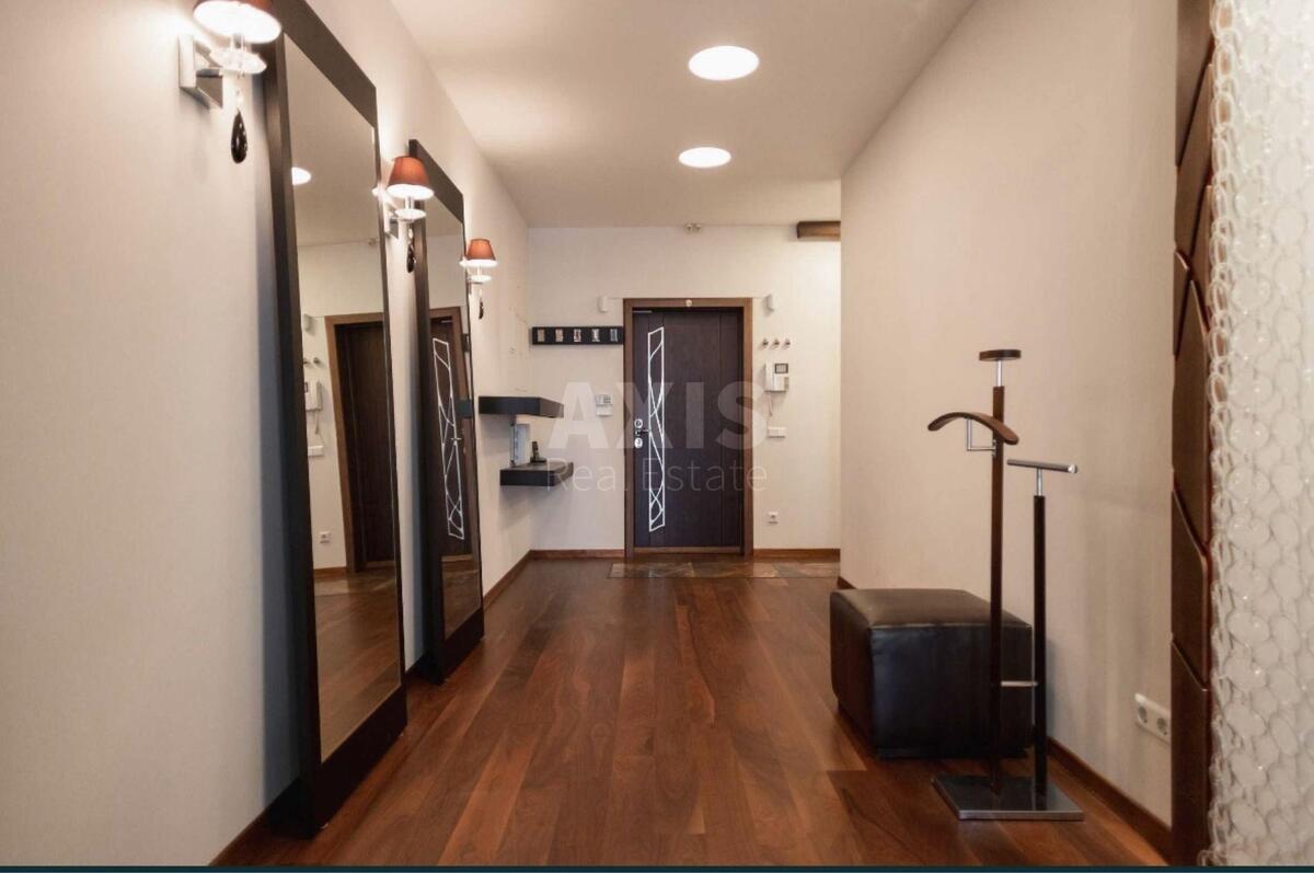 4k apartment vul. Panasa Myrnogo 17602852
