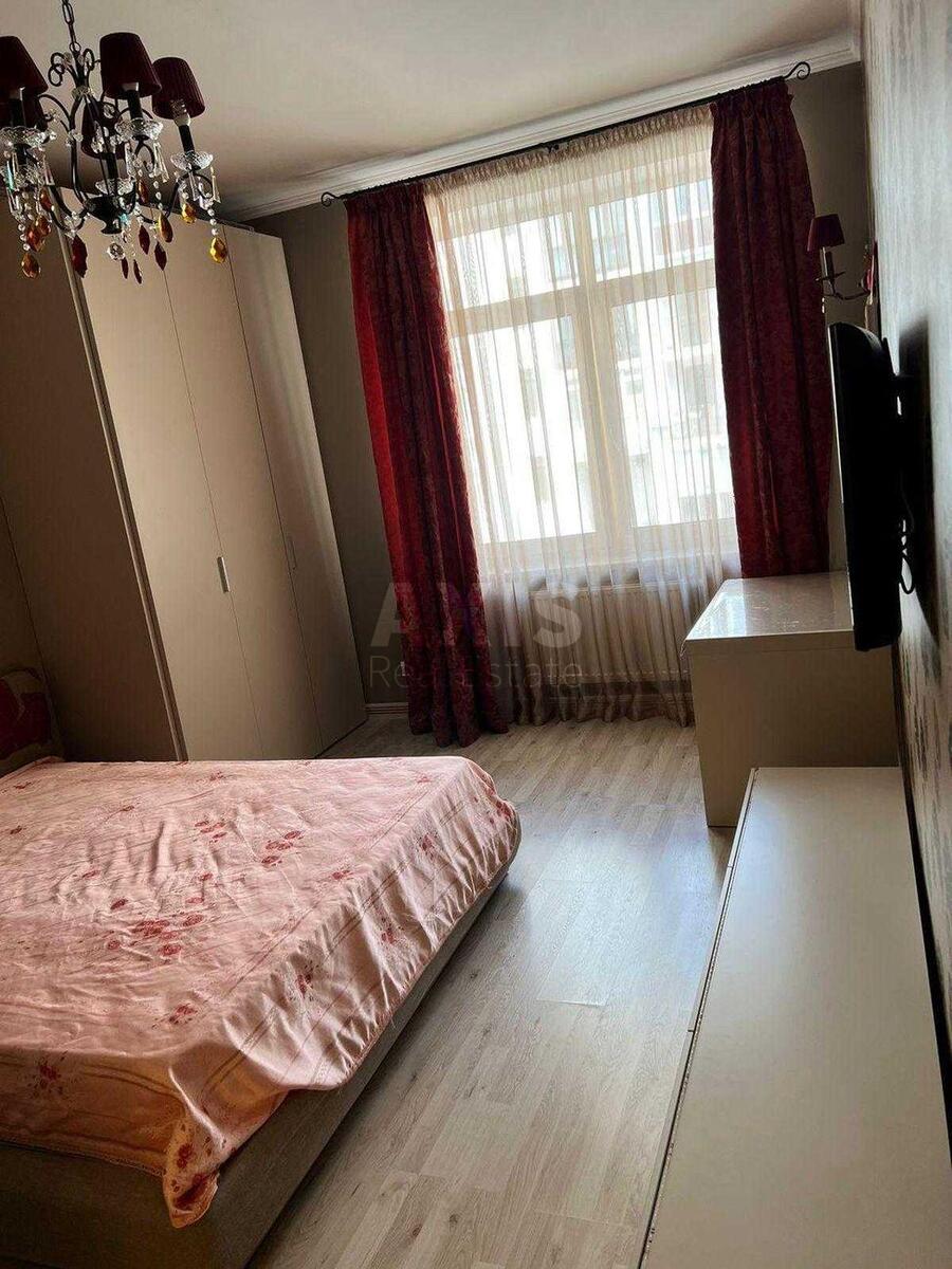 4k apartment vul. Shhekavyc'ka 30/39596764