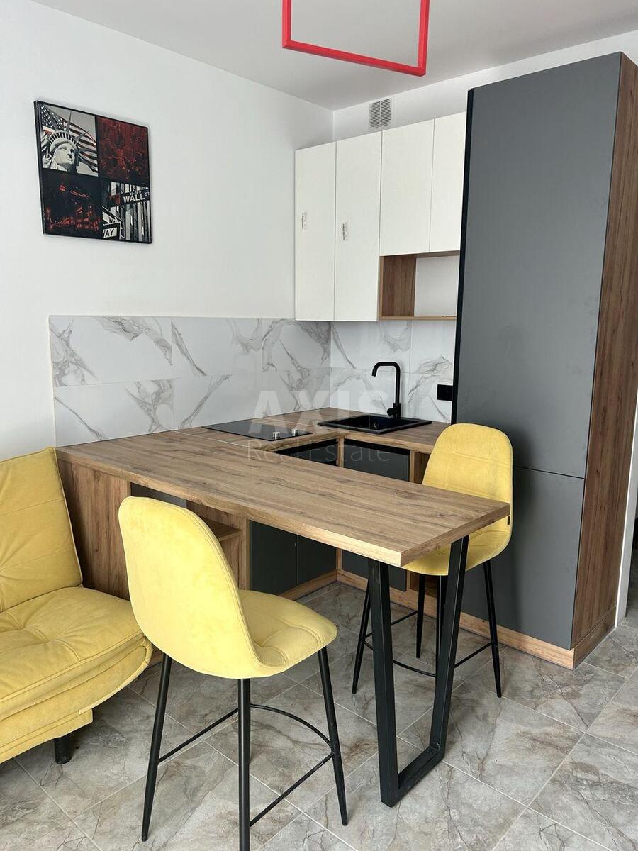 1k apartment vul. Strokacha Tymofija 9