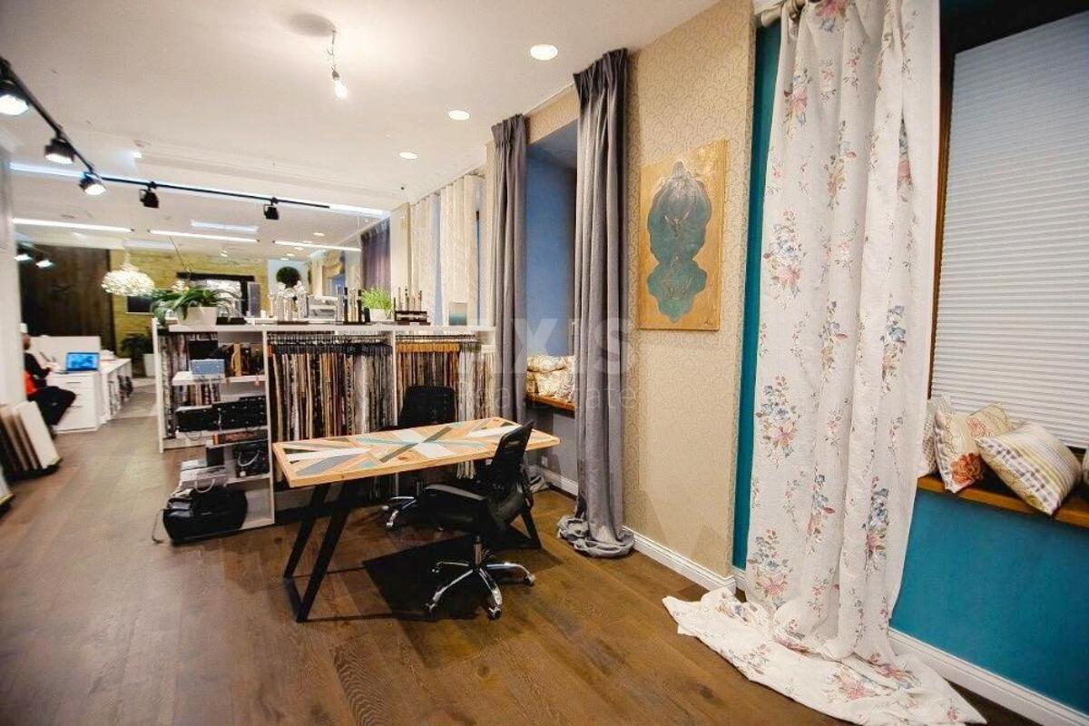 Trade object vul. Saksagans'kogo 44Б, 131m2639578