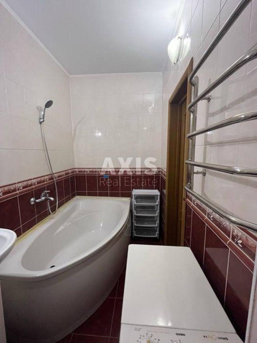 1k apartment pr-t Bazhana Mykoly 13