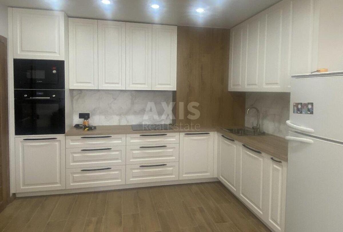 2k apartment vul. Revuc'kogo 40