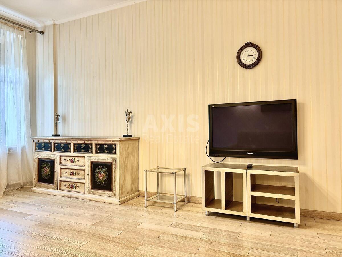 2k apartment vul. Instytuts'ka 24/713