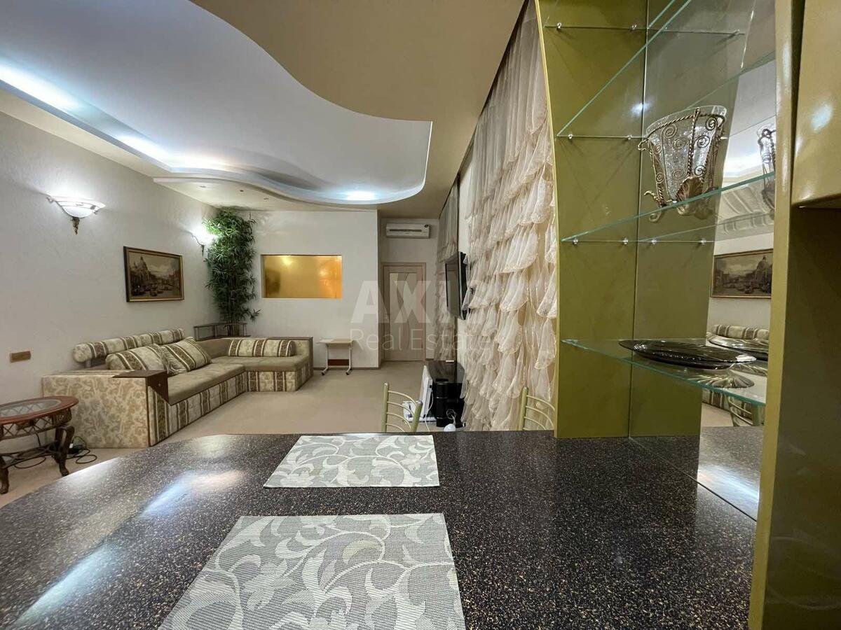 2k apartment vul. Zhyljans'ka 7565591