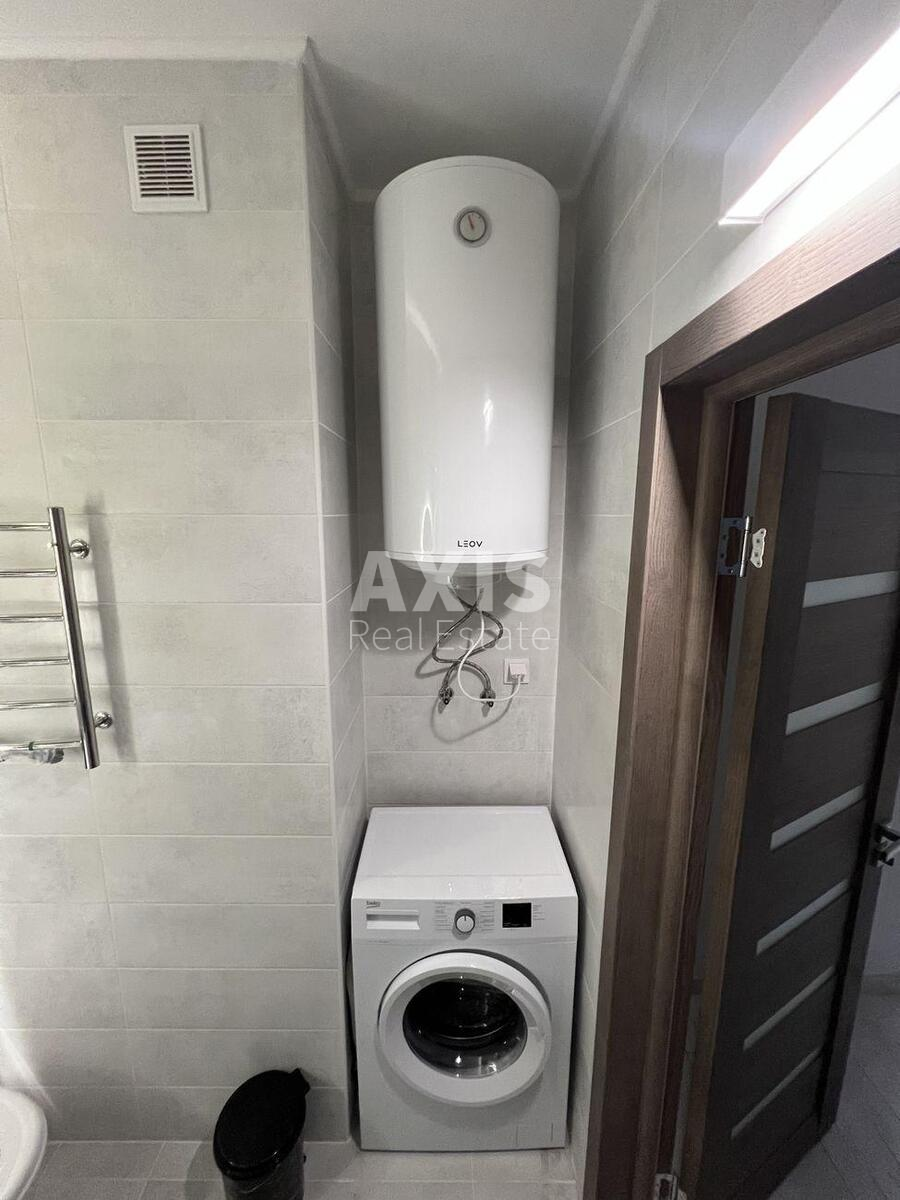 2k apartment pr-t Peremogy 6716