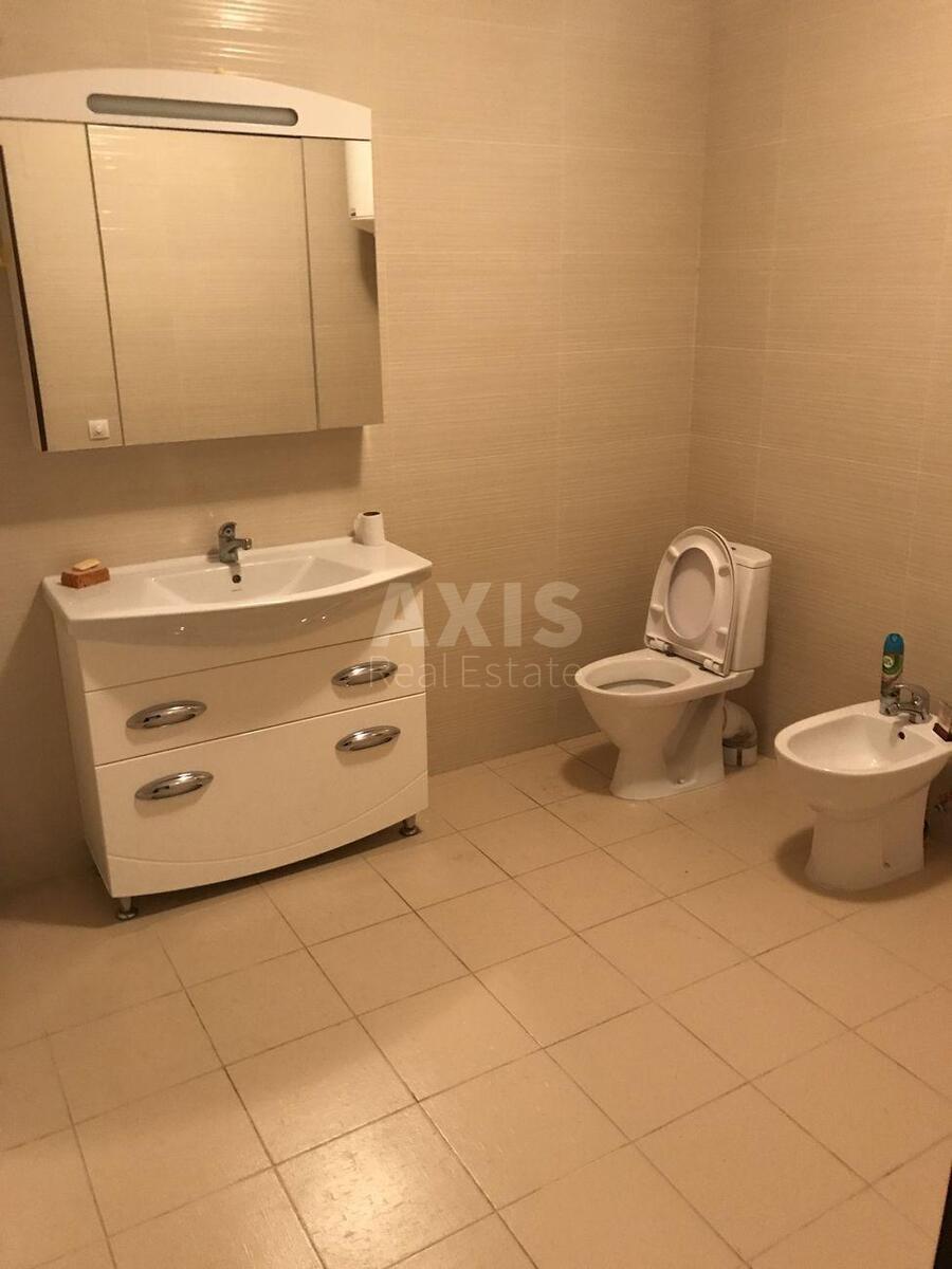 Офис спуск Кловский 7, 90м26120511